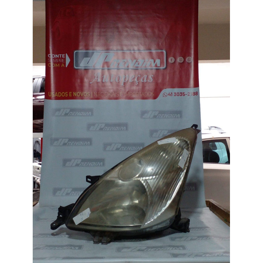 Farol Esquerdo Nissan Livina N-06 Ano 2009 2010 2011 2012 2013 2014 - Usado