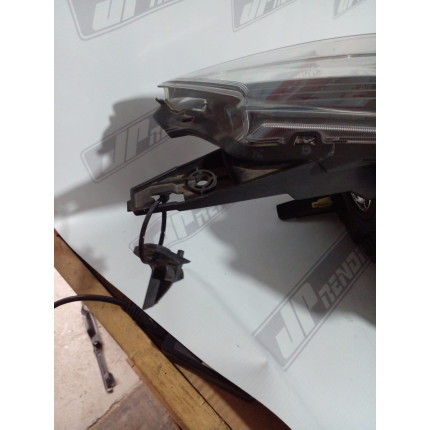 Farol Esquerdo Nissan Kicks N-07 Ano 2016 2017 2018 2019 2020 - Usado