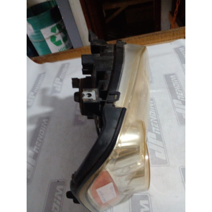 Farol Direito Nissan Frontier N-09 Ano 2003 2004 2005 2006 2007 - Usado