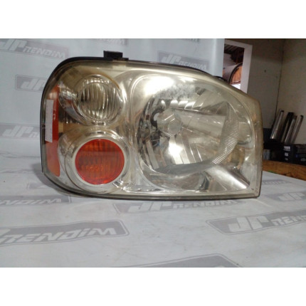 Farol Direito Nissan Frontier N-09 Ano 2003 2004 2005 2006 2007 - Usado