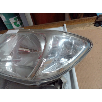Farol Esquerdo Toyota Hilux T-35 Ano 2009 2010 2011 2012 2013 2014 - Usado