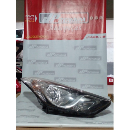 Farol Direito Hyundai Elantra Hy-03 Ano 2013 2014 2015 2016 - Usado