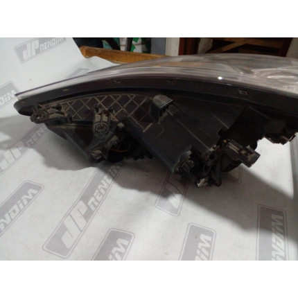 Farol Direito Hyundai Elantra Hy-03 Ano 2013 2014 2015 2016 - Usado