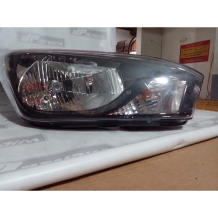 Farol Direito Hyundai HB20 Máscara Negra Hy-04 Ano 2013 2014 2015 2016 2017 2018 2019 - Usado