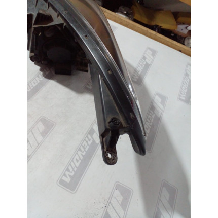 Farol Direito Hyundai HB20 Máscara Negra Hy-05 Ano 2013 2014 2015 2016 2017 2018 2019 - Usado