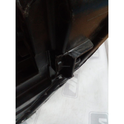Farol Esquerdo Hyundai HB20 Máscara Negra Hy-10 Ano 2013 2014 2015 2016 2017 2018 2019 - Usado