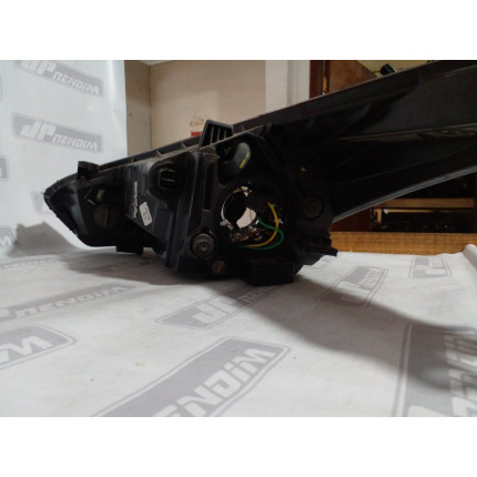 Farol Direito Hyundai HB20 Máscara Negra Hy-12 Ano 2013 2014 2015 2016 2017 2018 2019 - Usado