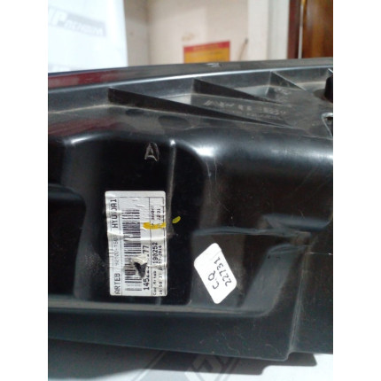 Farol Direito Hyundai HB20 Máscara Negra Hy-12 Ano 2013 2014 2015 2016 2017 2018 2019 - Usado
