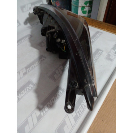 Farol Direito Hyundai HB20 Máscara Negra Hy-12 Ano 2013 2014 2015 2016 2017 2018 2019 - Usado