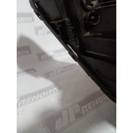 Farol Direito Hyundai HB20 Máscara Negra Hy-12 Ano 2013 2014 2015 2016 2017 2018 2019 - Usado