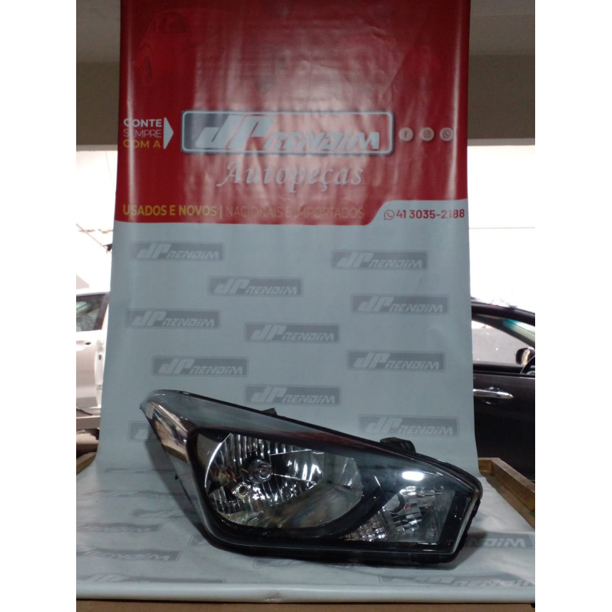 Farol Direito Hyundai HB20 Máscara Negra Hy-15 Ano 2013 2014 2015 2016 2017 2018 2019 - Usado