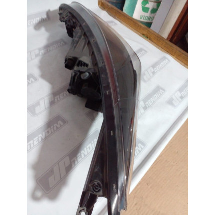Farol Direito Hyundai HB20 Máscara Negra Hy-15 Ano 2013 2014 2015 2016 2017 2018 2019 - Usado