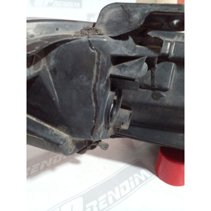 Farol Direito Hyundai HB20 Máscara Negra Hy-15 Ano 2013 2014 2015 2016 2017 2018 2019 - Usado