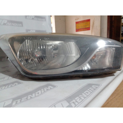 Farol Direito Hyundai HB20 Máscara Negra Hy-16 Ano 2013 2014 2015 2016 2017 2018 2019 - Usado