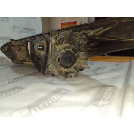 Farol Direito Hyundai HB20 Máscara Negra Hy-16 Ano 2013 2014 2015 2016 2017 2018 2019 - Usado