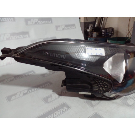 Farol Direito Hyundai HB20 Máscara Negra Hy-21 Ano 2020 2021 2022 - Usado