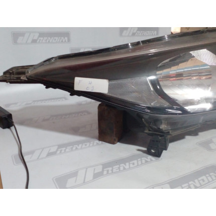Farol Direito Honda HR-v H-02 Ano 2015 2016 2017 - Usado
