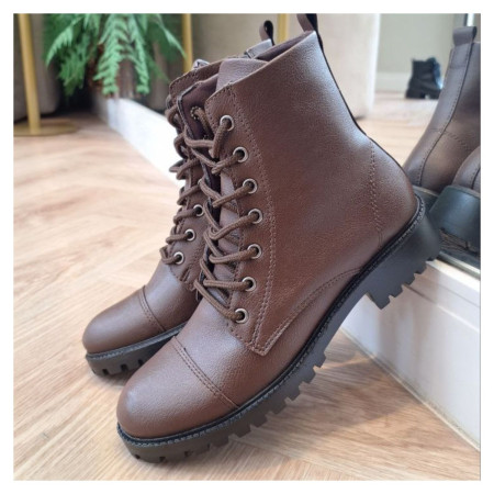 Coturno Klaus Vitória