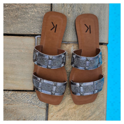 Rasteira Klaus Valentina