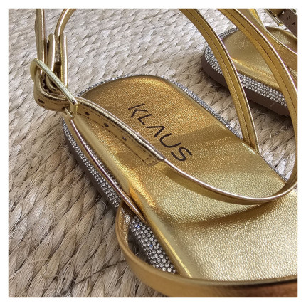 Rasteira Klaus Melinda