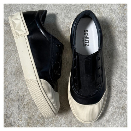 Tênis Triângulo Schutz