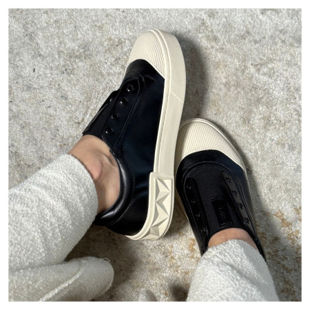 Tênis Triângulo Schutz