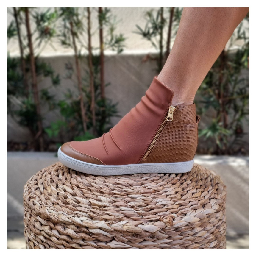 Sneaker Nylon Caramelo Orcade