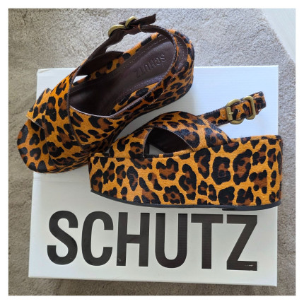 Sandalia Plataforma Schutz