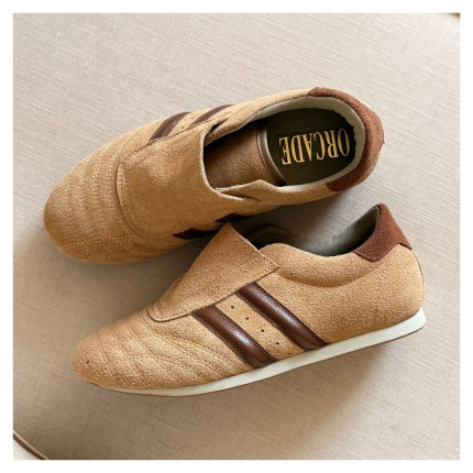 Tênis Bege Nobuk Orcade