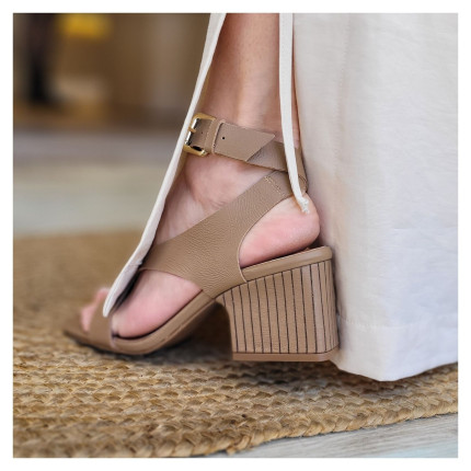 Sandália Recortes Orcade