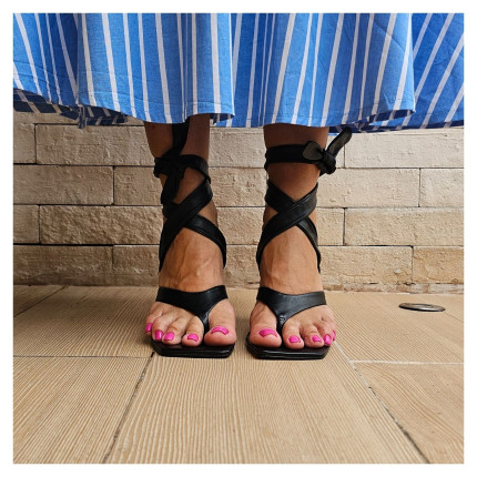 Tamanco Couro Carrano