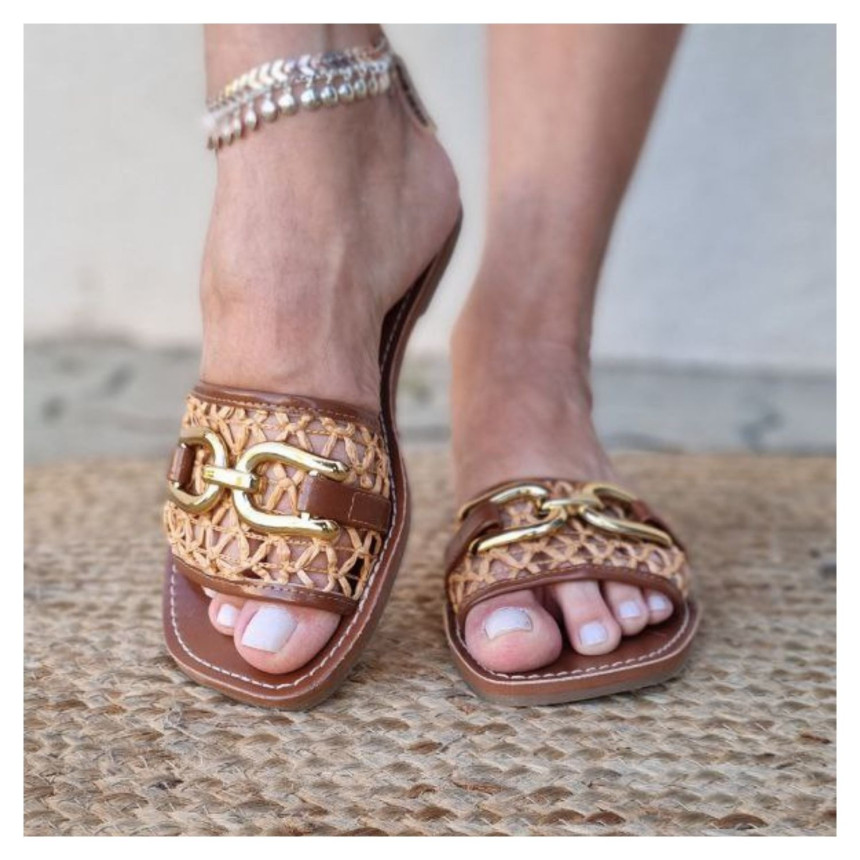 Rasteira Klaus Chloe