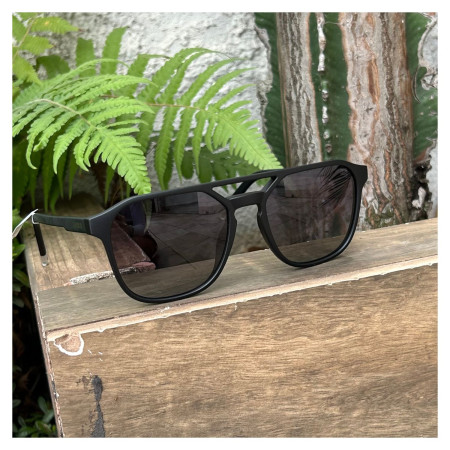 Óculos Carmim Fosco