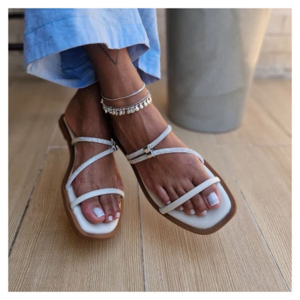 Rasteira Klaus Alana