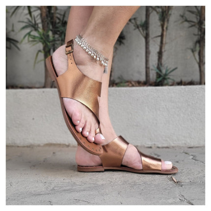 Rasteira Klaus Karol