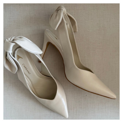 Scarpin Off Carrano
