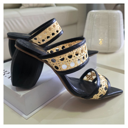 Tamanco Klaus Premium Gisele Prado