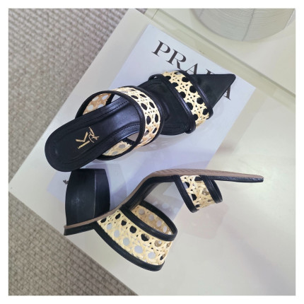 Tamanco Klaus Premium Gisele Prado