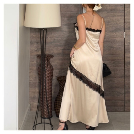 Vestido Cetim e Renda