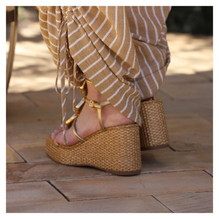 Sandalia Anabela Maithe