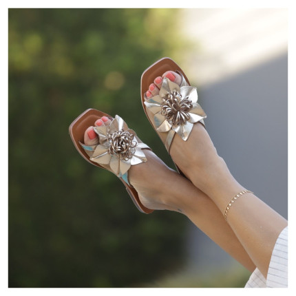 Rasteira Klaus  Marlene