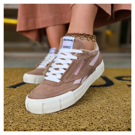 Tênis Reebok + Schutz