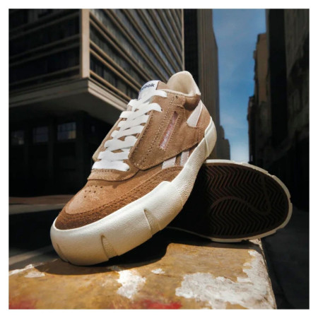 Tênis Reebok + Schutz