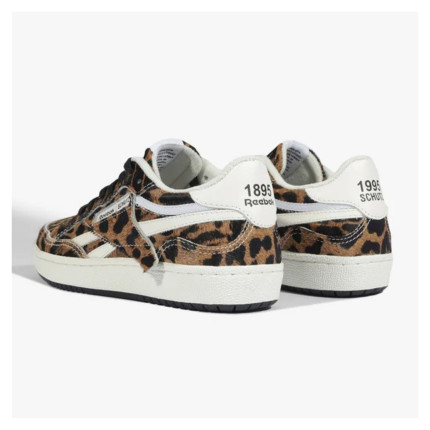 Tênis Reebok + Schutz Onça