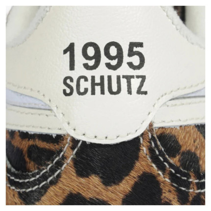 Tênis Reebok + Schutz Onça