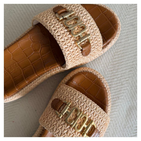 Flat Form Maya Carmim