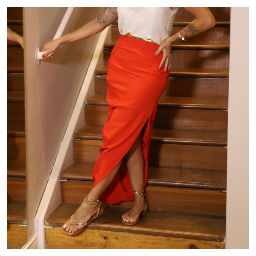 Saia Drapeada Vermelha