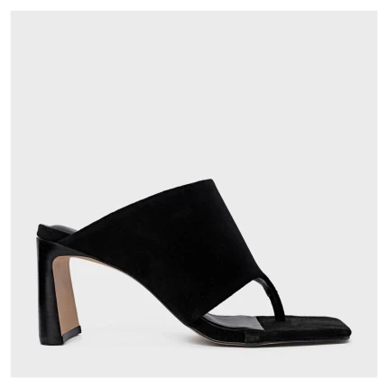 Tamanco Preto Carrano