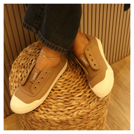 Slip On Schutz Bege