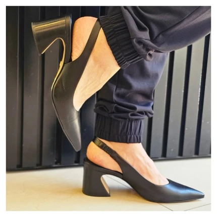 Slingback Couro Carrano